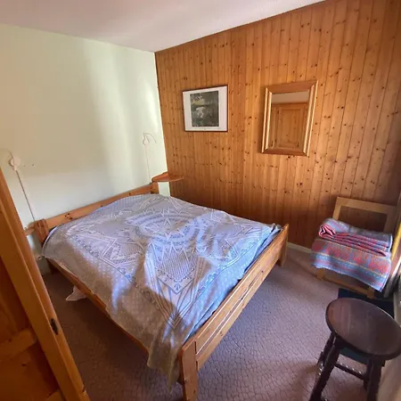 Grand Proche Centre Avec Balcon Et Parking Couvert - Fr-1-693-107 *